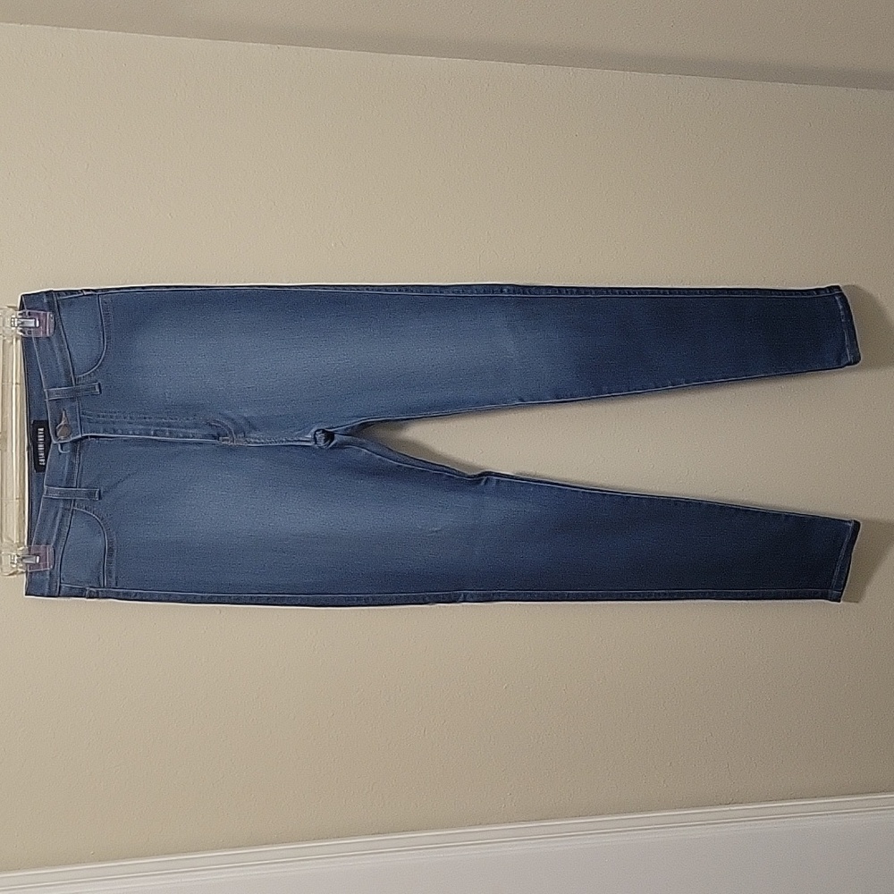 Skinny jeans